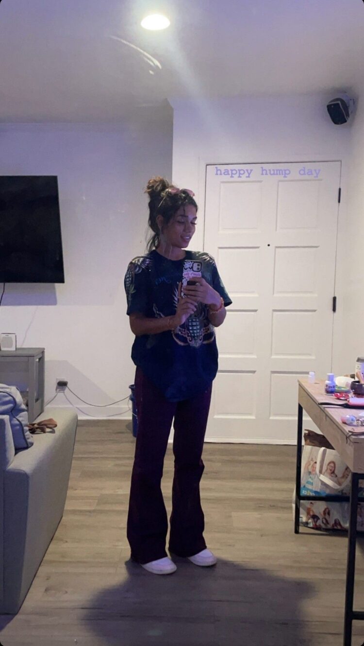 ayiana randolph feet 5