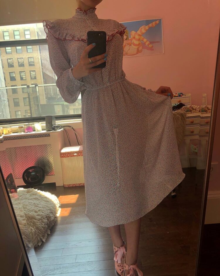 ayla weissman feet 4