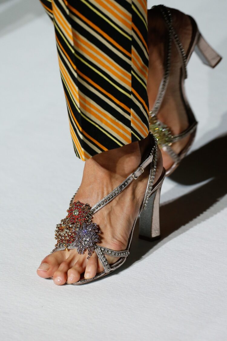 aymeline valade feet 1 scaled