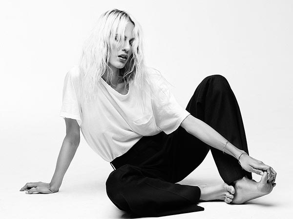 aymeline valade feet 6