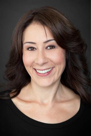 aysegul unsal feet 3