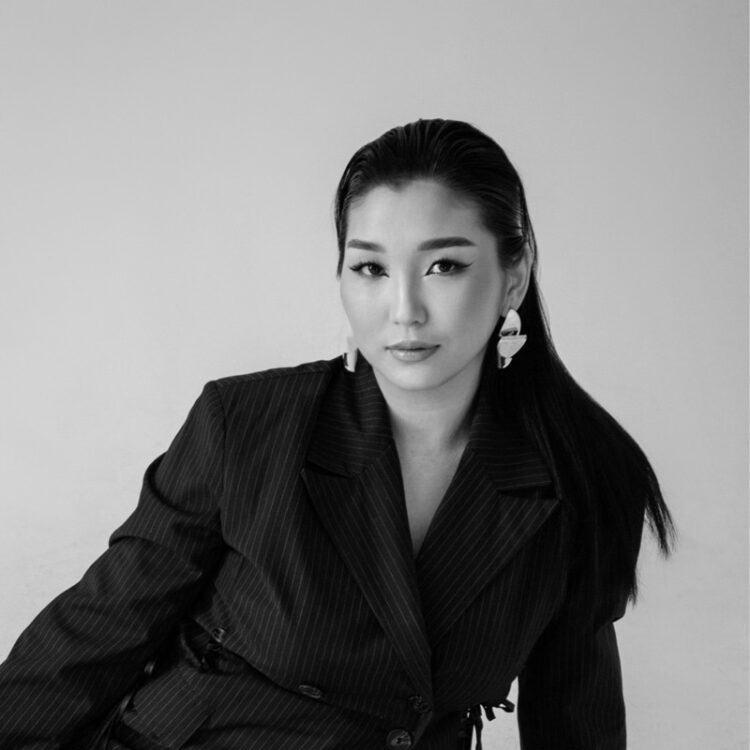 aziza sarsenova feet 2