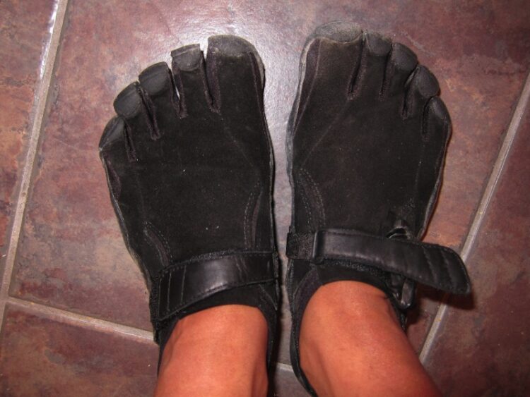 azizah asgarali feet 1