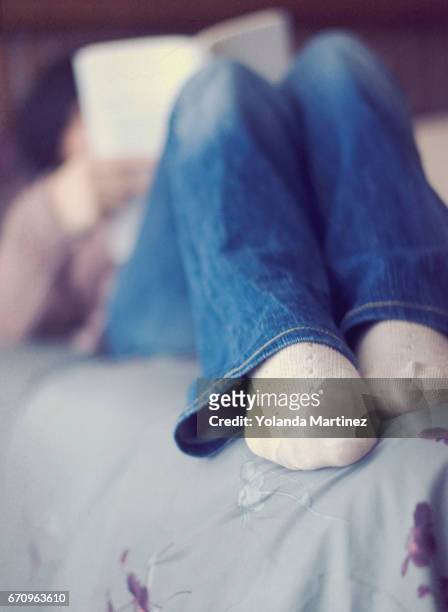 azul martinez feet 6