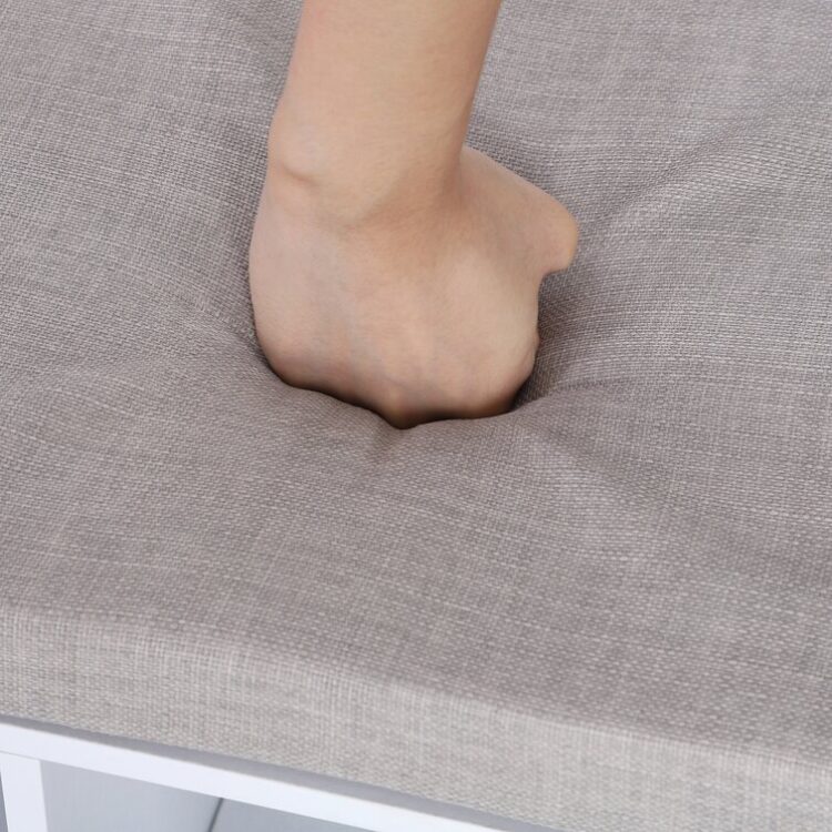 azurine feet 4