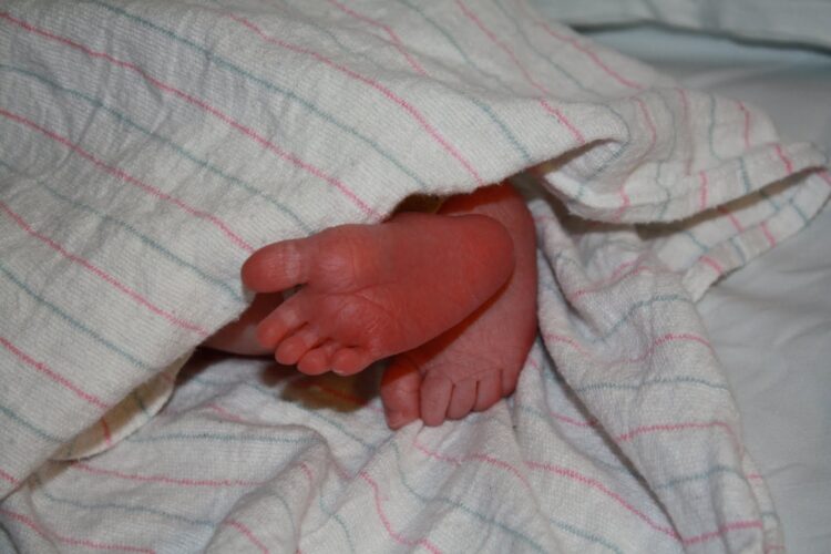 baby erin feet 3