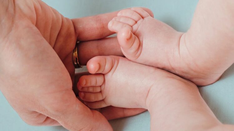 babyface trin feet 6