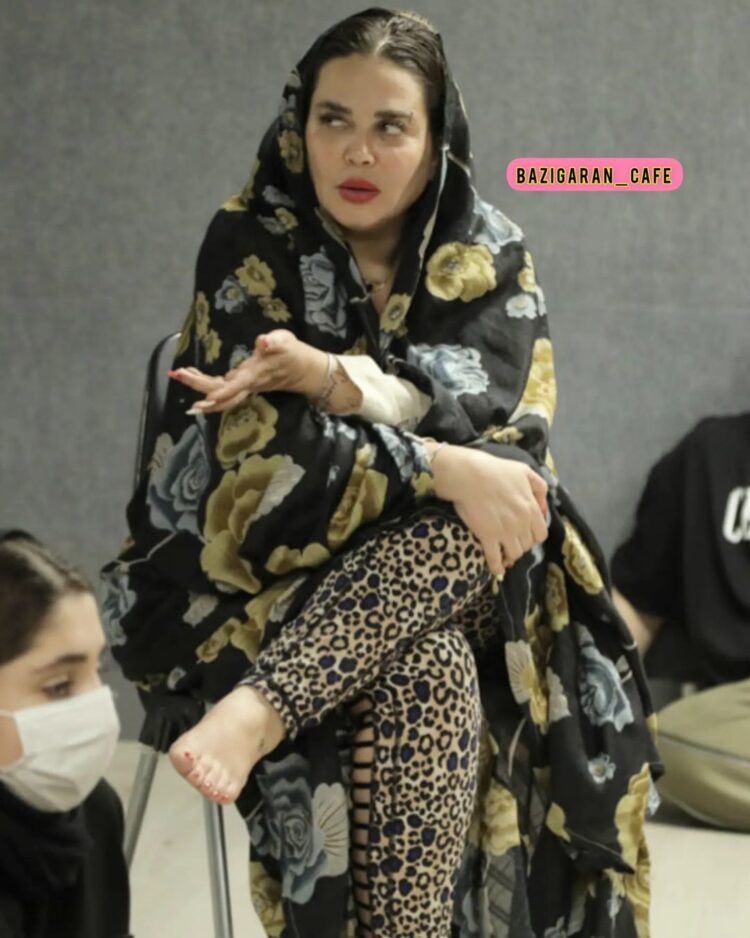 bahare rahnama feet 1