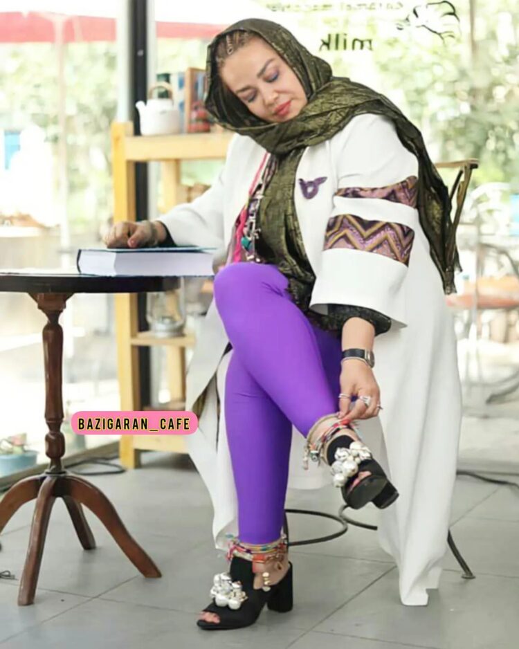 bahare rahnama feet 2