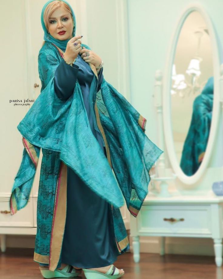 bahare rahnama feet 5