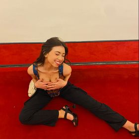 bailee henderson feet 2