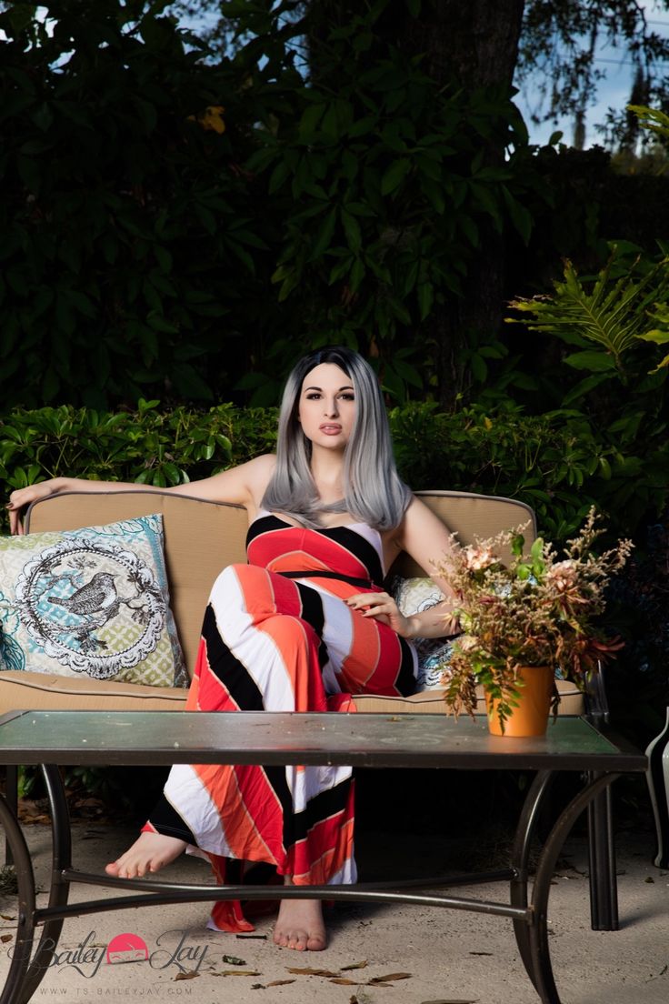 bailey scarlett feet 1