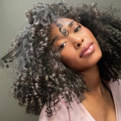 bailey tippen feet 3