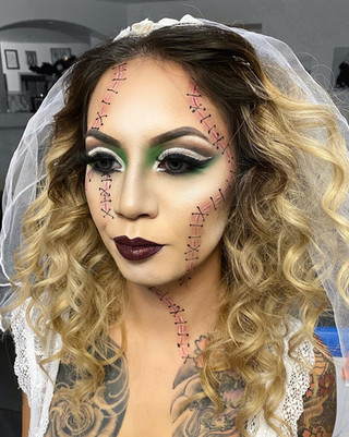 bailey van der veen feet 4