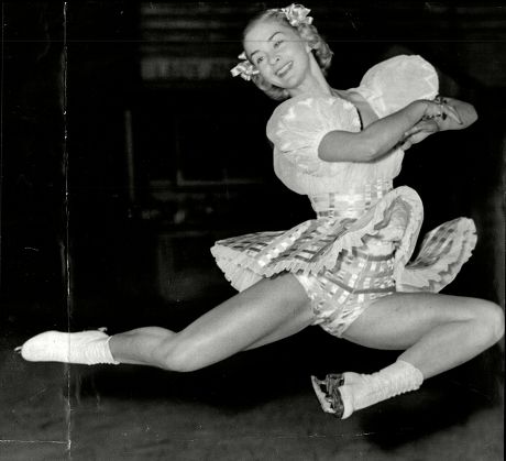 barbara ann scott feet 5