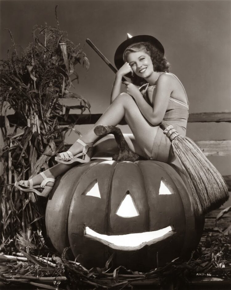 barbara bates feet 6