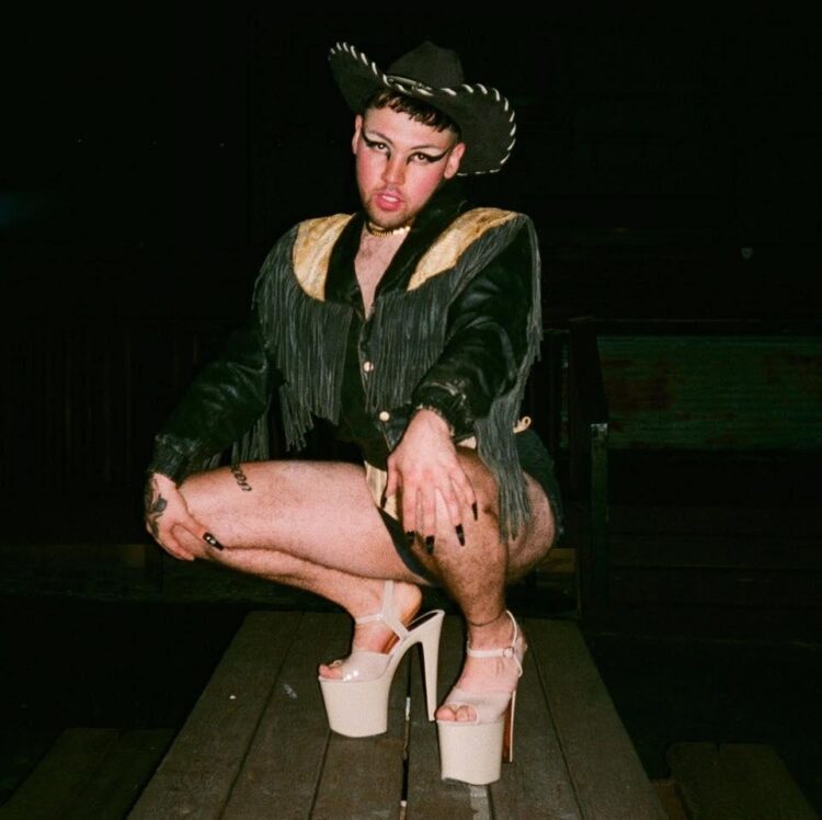 barbara bivolt feet 3