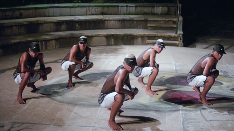 barbara cruz da cunha feet scaled