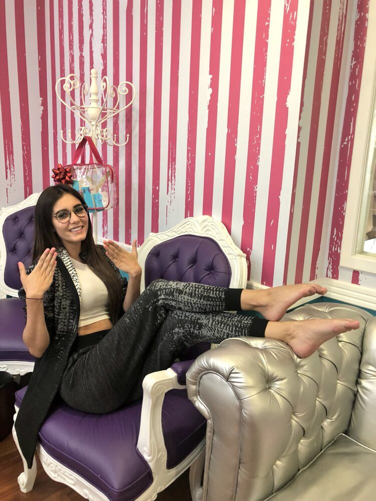 barbara islas feet 1