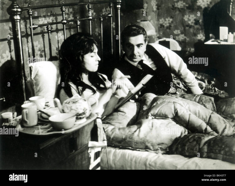 barbara jefford feet