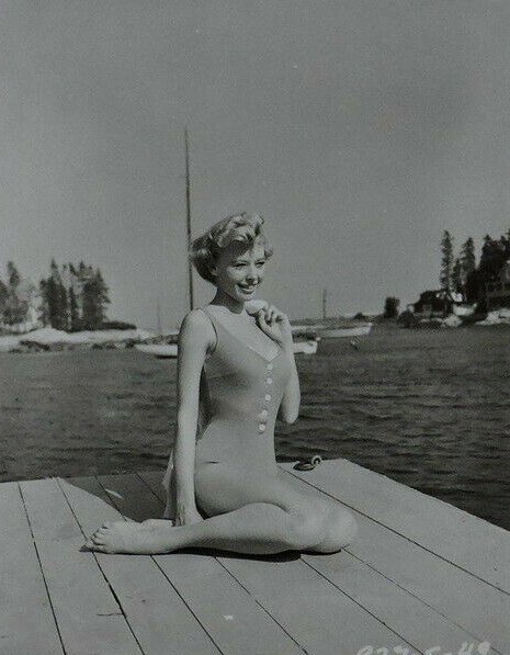 barbara ruick feet 2