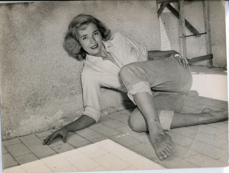 barbara shelley feet 3