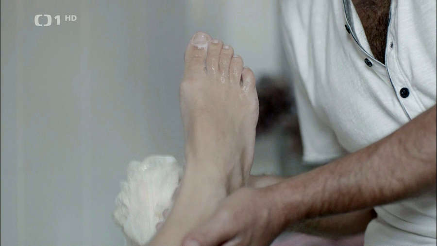 barbora polakova feet 3