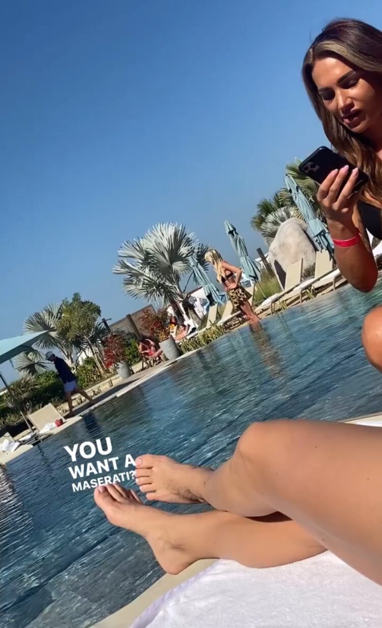 barbora votikova feet 3