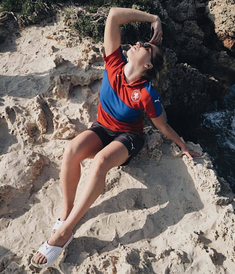 barbora votikova feet 4