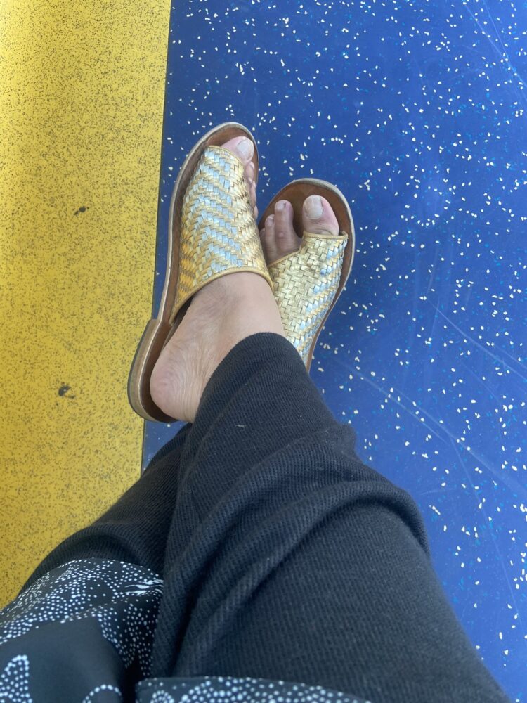 barkha dutt feet