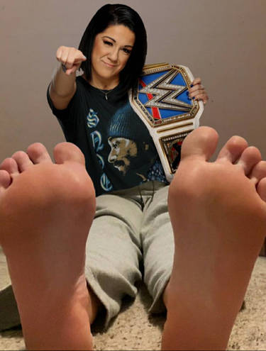 bayley feet 3