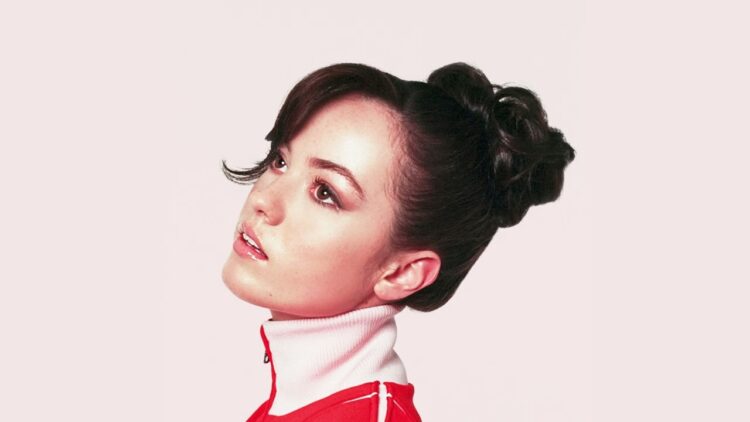 bea and her business feet 5