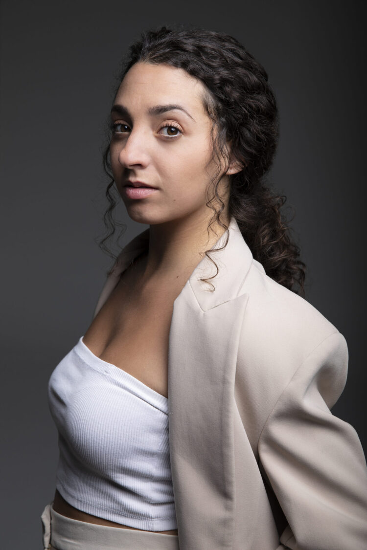 bea ruiz feet 5 scaled