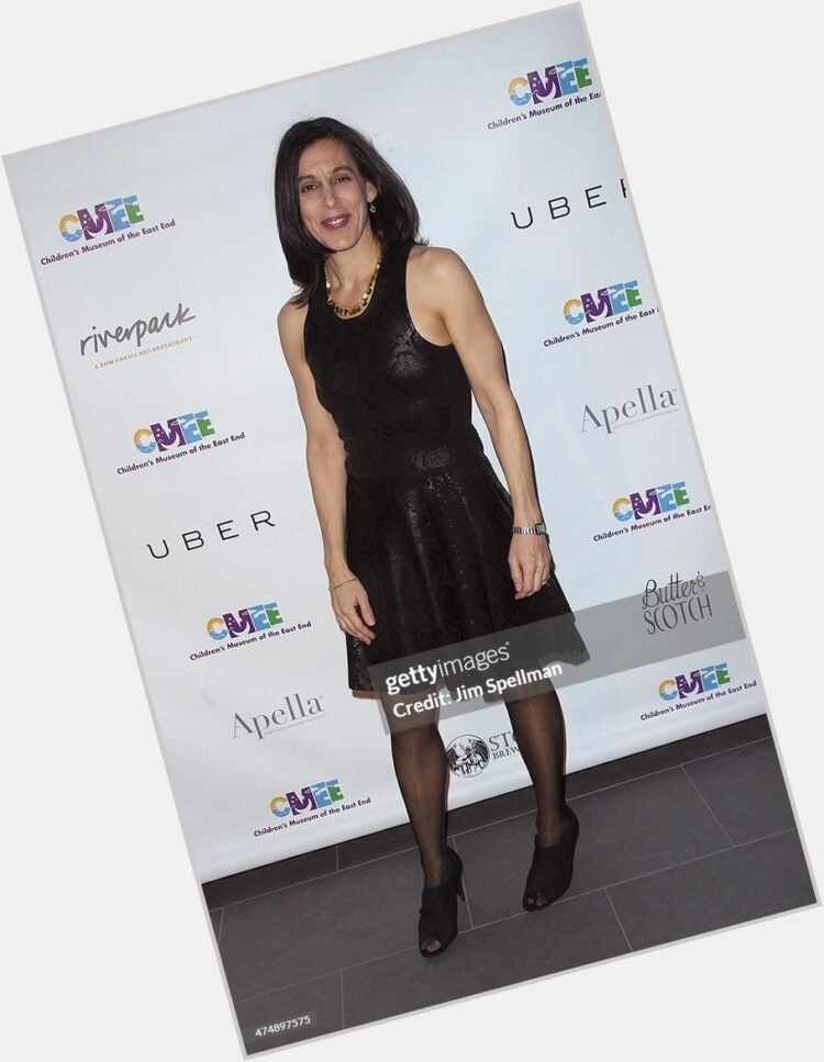 beatrice alda feet 4