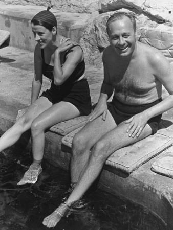 beatrice lillie feet