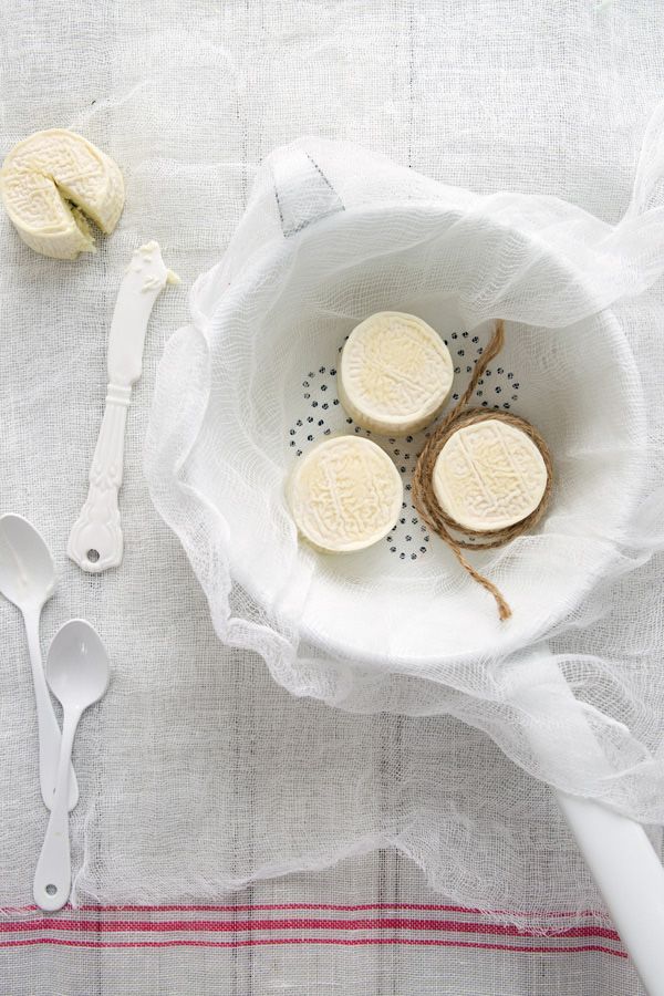 beatrice peltre feet 4