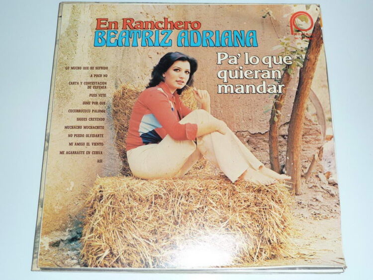 beatriz adriana feet 4