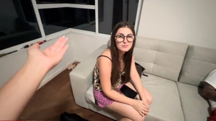 beatriz moreno feet 5