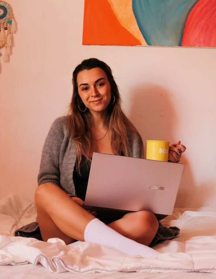 beatriz neves feet 4