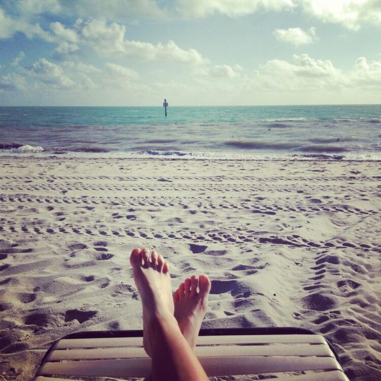 beatriz recari feet 1