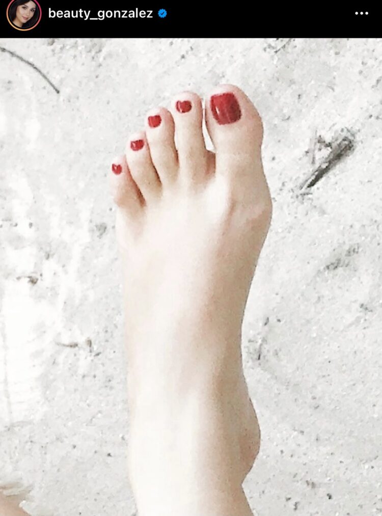 beauty gonzalez feet 1