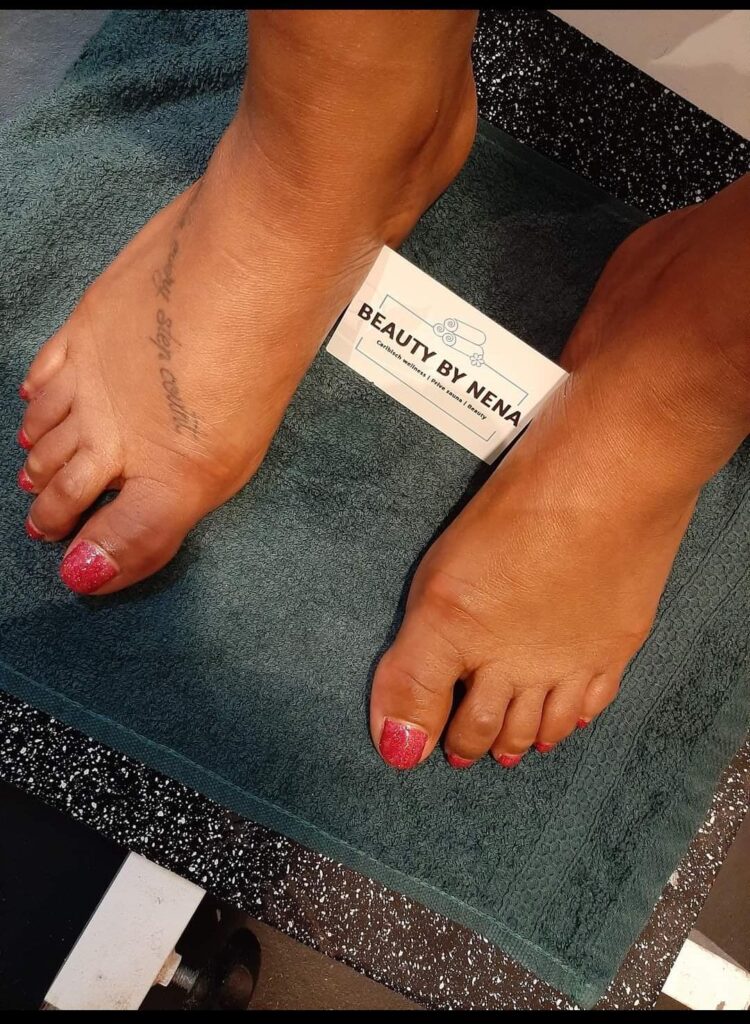 beautybynena feet