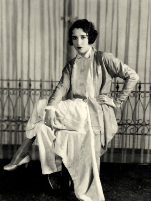 bebe daniels feet 5