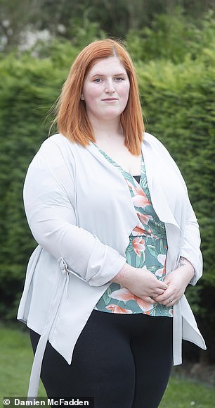 becca braccialle feet 1