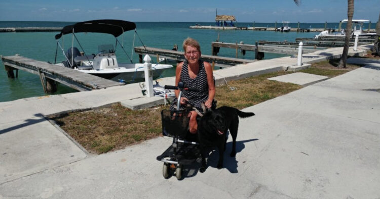 becky anderson feet 3