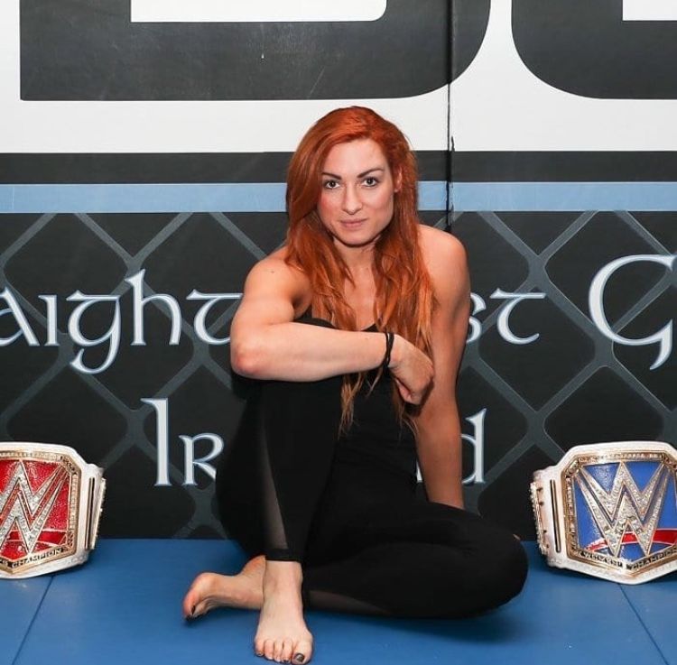 becky lynch feet