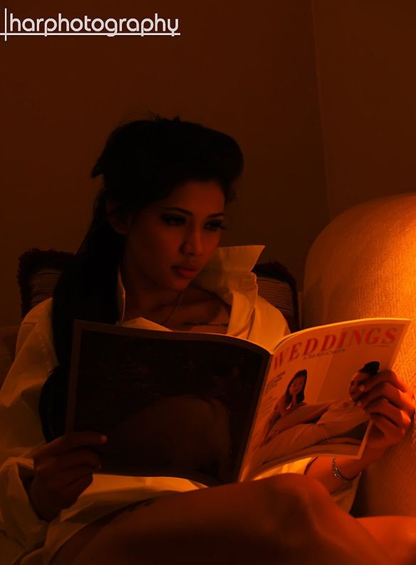 bee viona tan feet 2