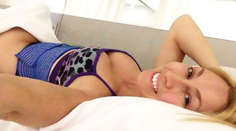 belen estevez feet 6