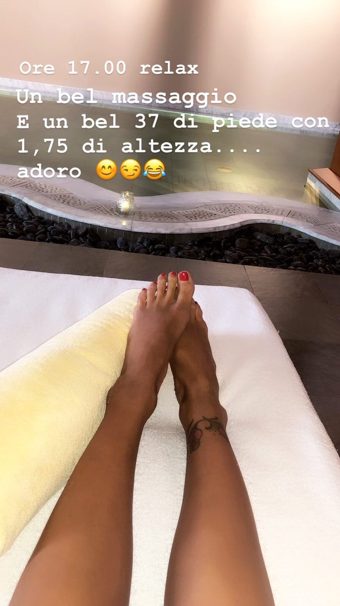 belen rodriguez feet 1