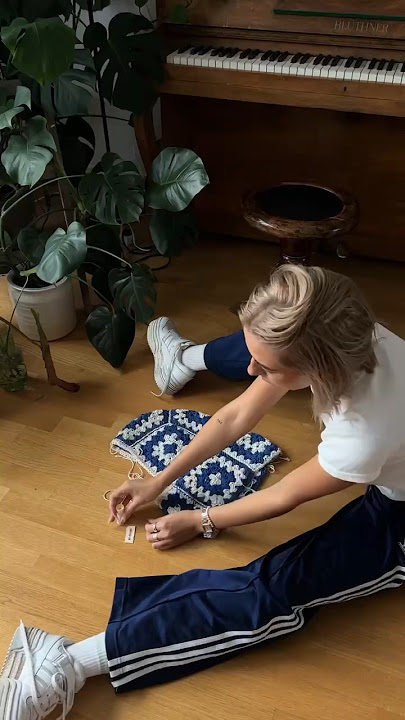 belina bellwood feet